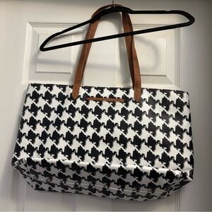 Thirty-one Black & White Houndstooth Tote with Brown Handles